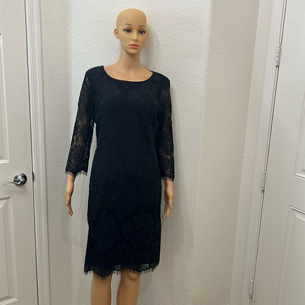 Simply Styled Dress  Sz Large Black Floral Lace Scoop Neck Long Sleeve Midi New